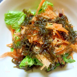 野菜のモズク酢サラダ